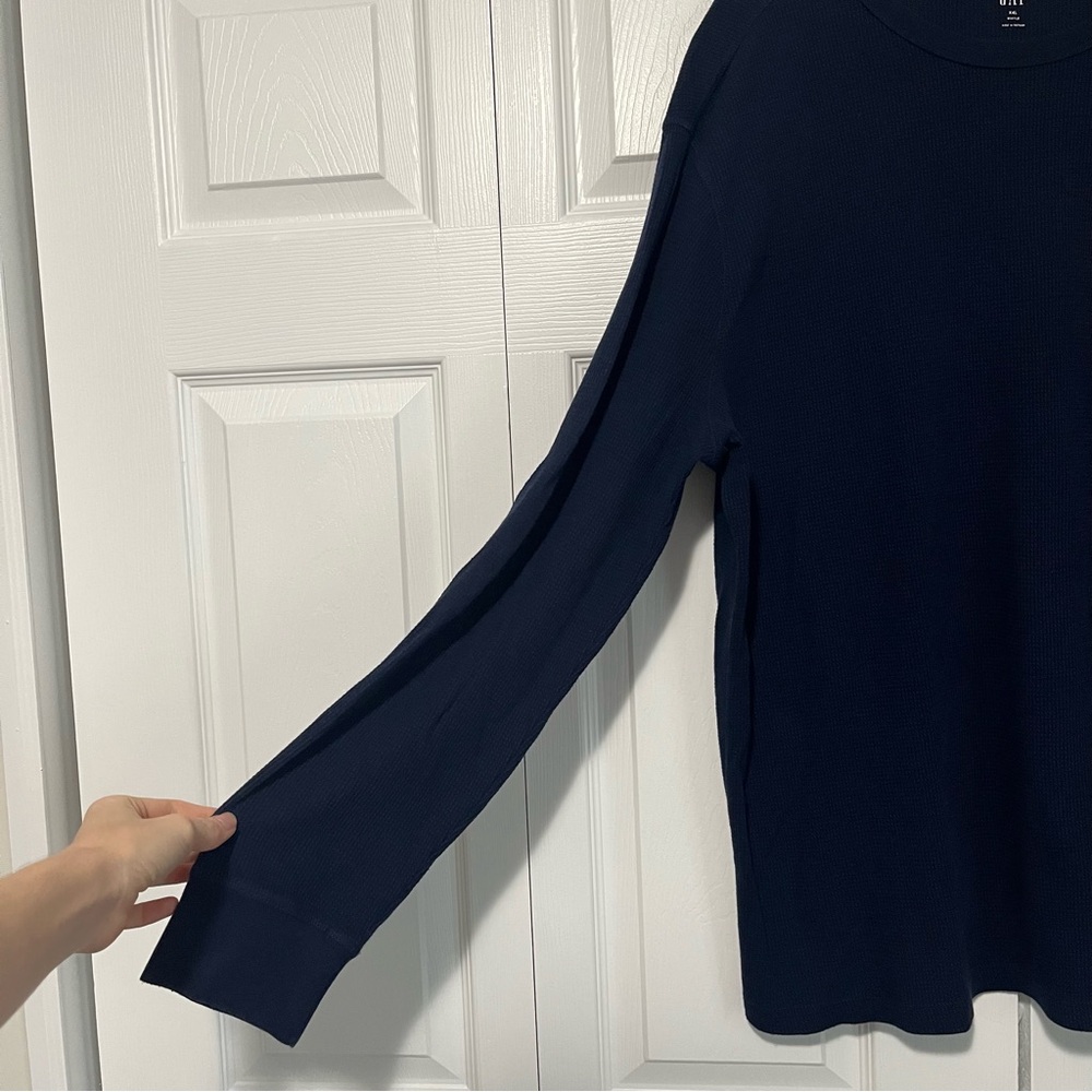 GAP size XXL men’s dark blue waffle knit top - Picture 5 of 7